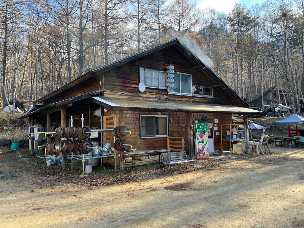 みずがき山森の農園キャンプ場の管理棟